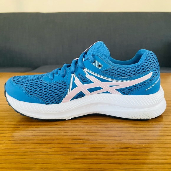 ASICS Contend 7 Women’s Size 5 - Picture 10 of 16